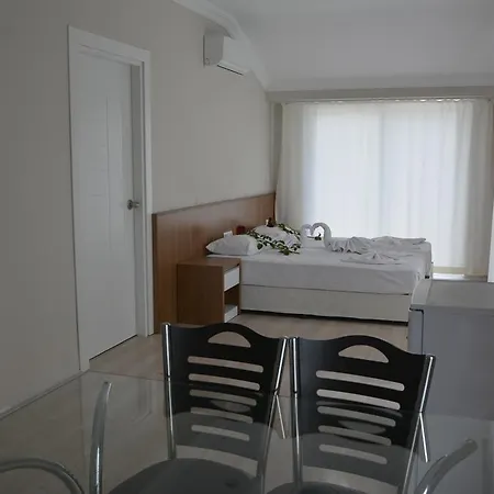 Hotell Palace - Halal *