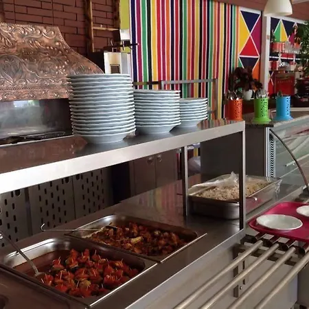 Hotell Palace - Halal *