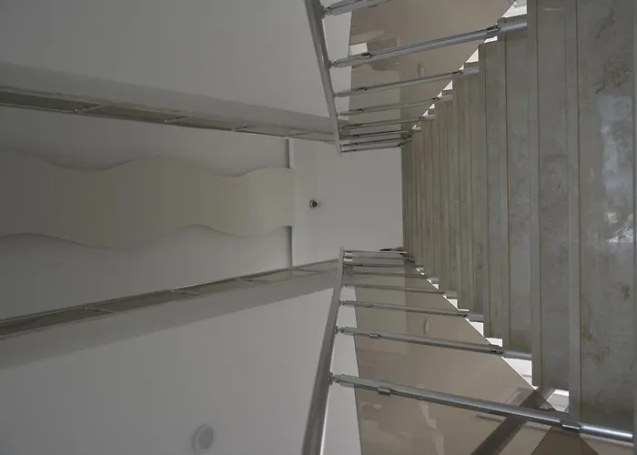 Hotel Palace - Halal Side