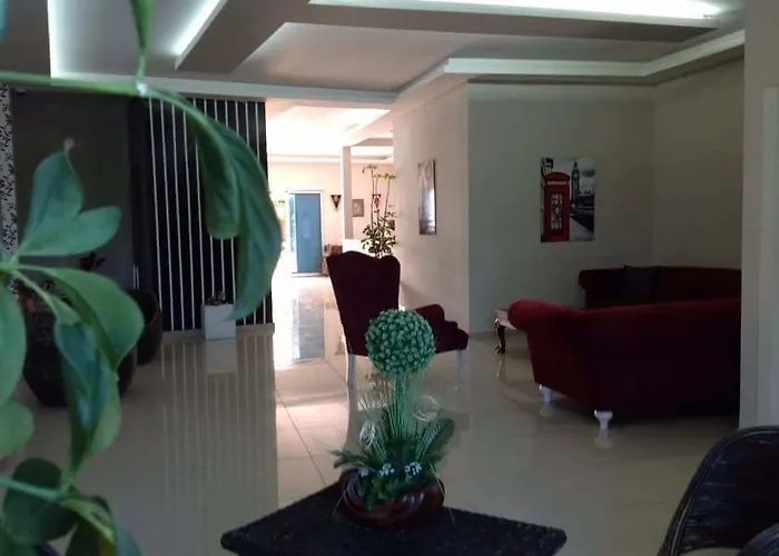 Palace - Halal Hotel