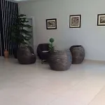 Palace - Halal Hotel *