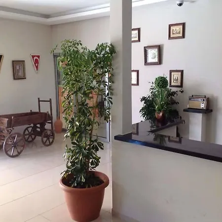 Otel Palace - Halal Side